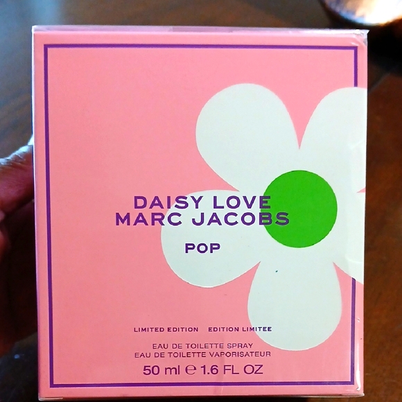 Marc Jacobs Accessories - Marc Jacobs POP limited Edition